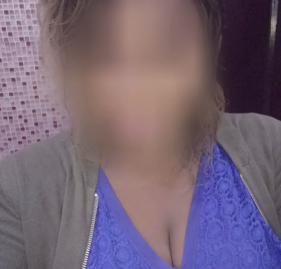 Yesenia, 27 años